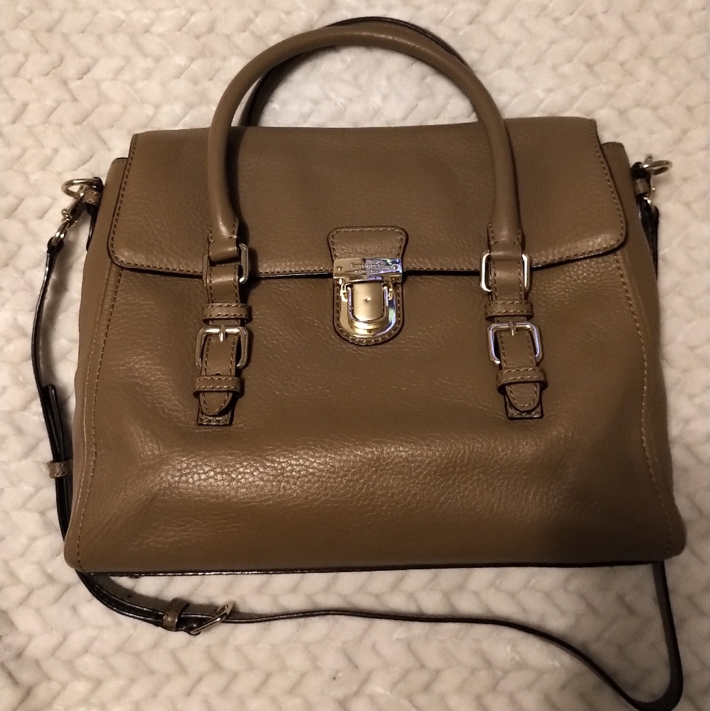 Kate Spade Purse. - Picture 3 of 7